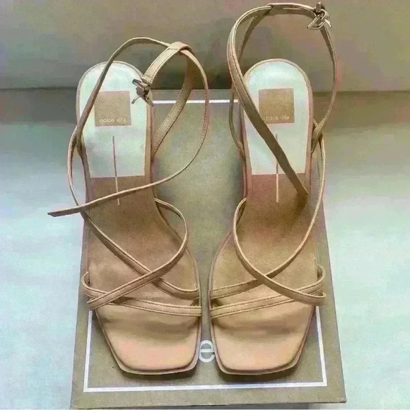 Dolce Vita Beacon Sandals Light Tan Stella Size 10 - Picture 7 of 10